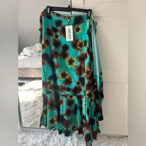 Beautiful Kenzo summer wrap skirt. New with tags